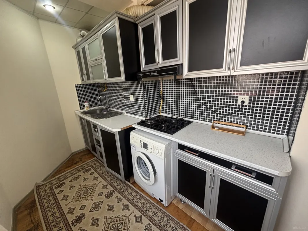 Satılır 3 otaqlı mənzil 81.5 m²
