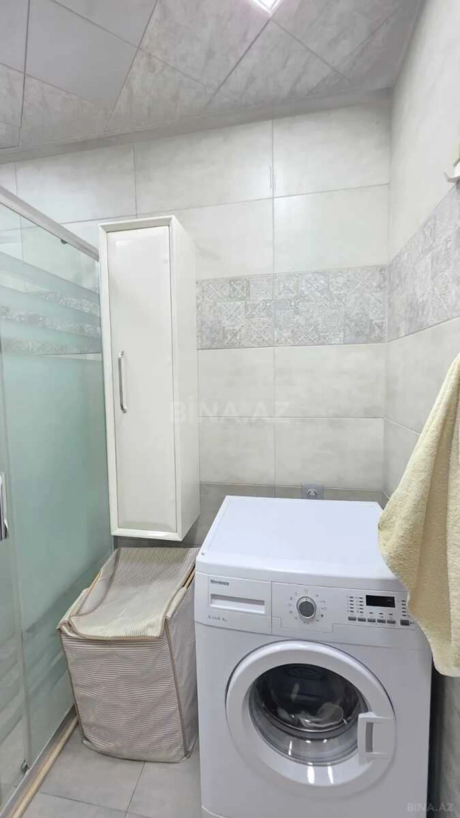 Satılır 2 otaqlı mənzil 101 m²