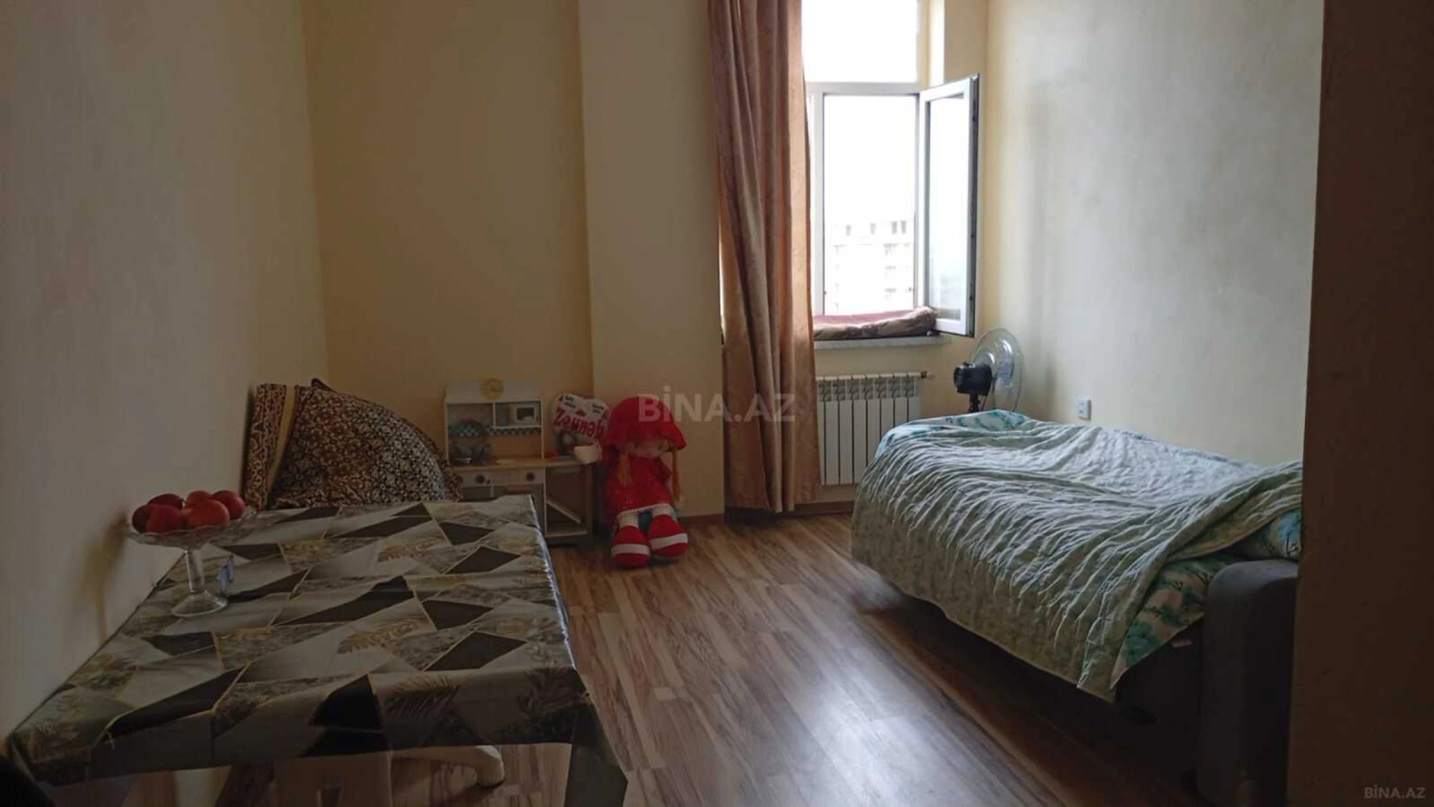 Satılır 3 otaqlı mənzil 114 m²
