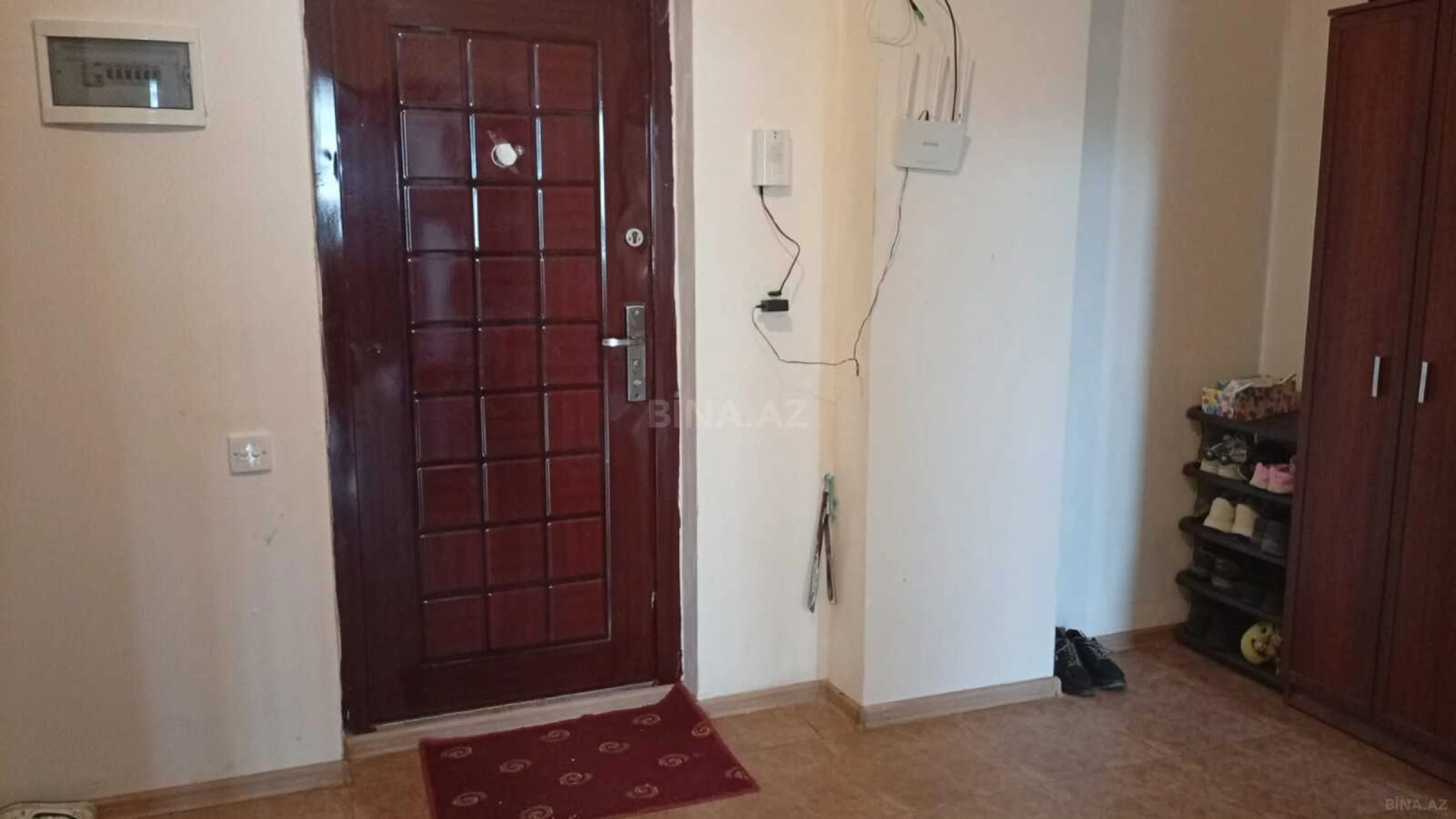 Satılır 3 otaqlı mənzil 114 m²