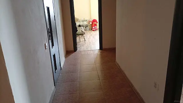 Satılır 3 otaqlı mənzil 114 m²