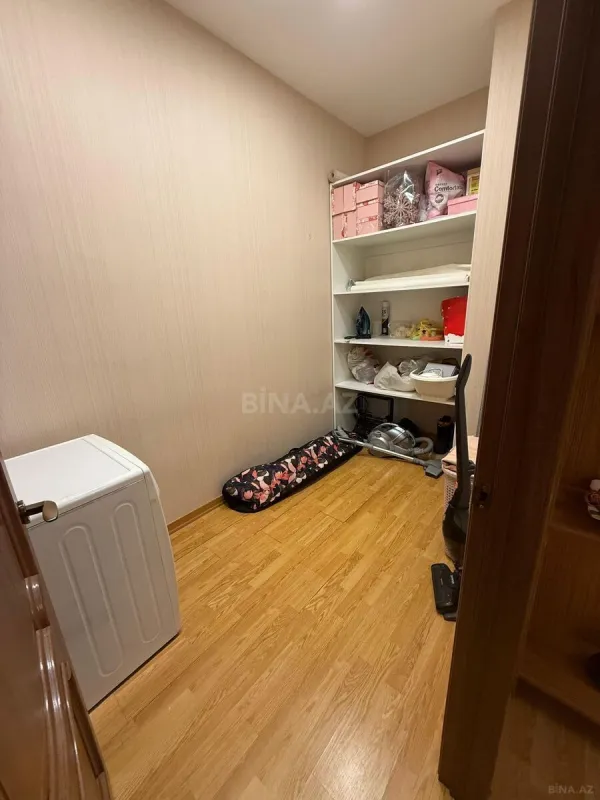 Kirayə verilir 2 otaqlı mənzil 98 m²