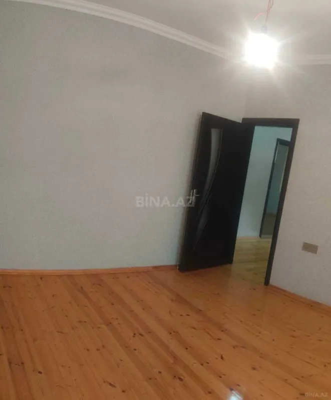 Satılır 4 otaqlı həyət evi 140 m²