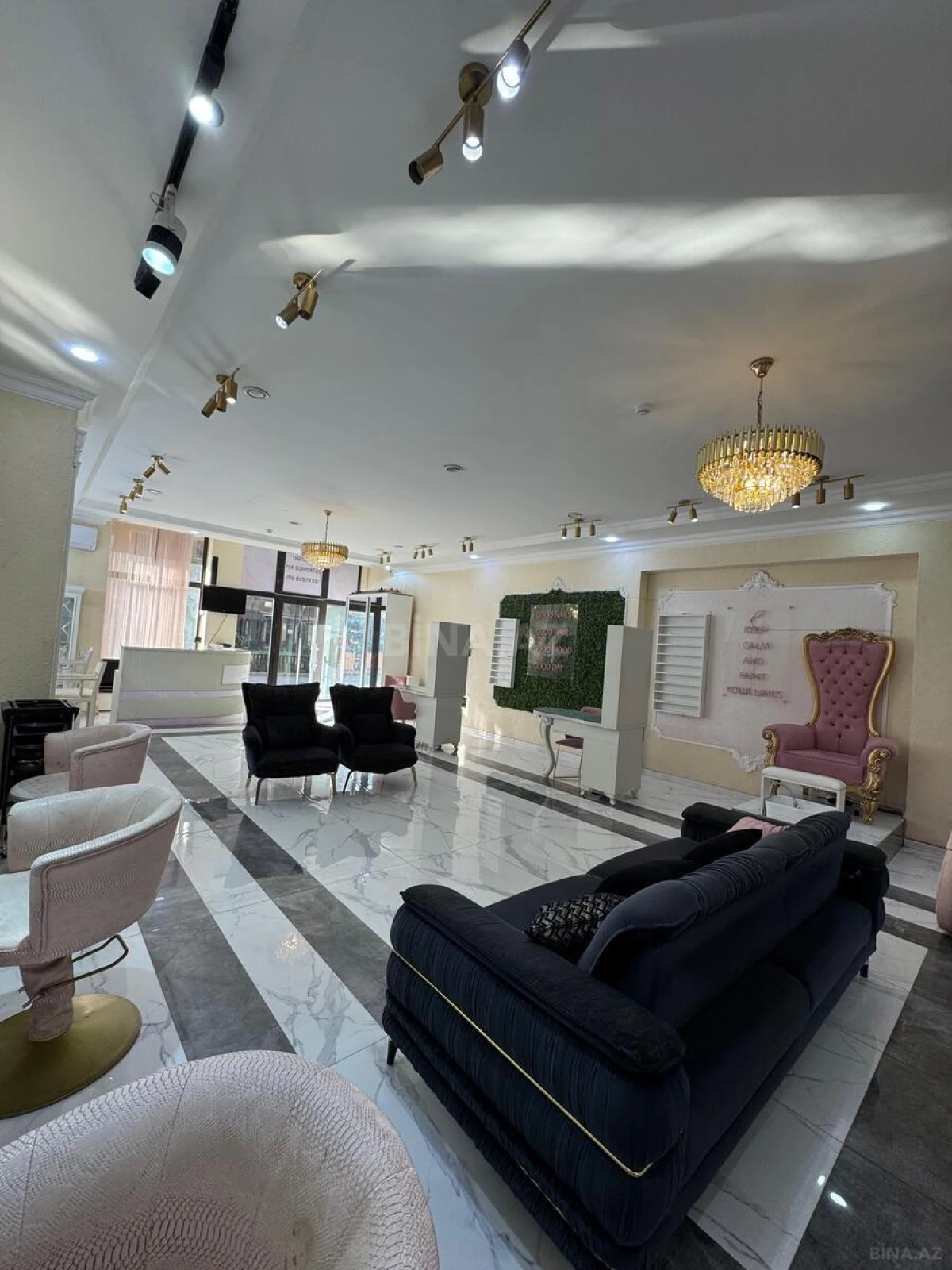 Satılır obyekt 115 m²