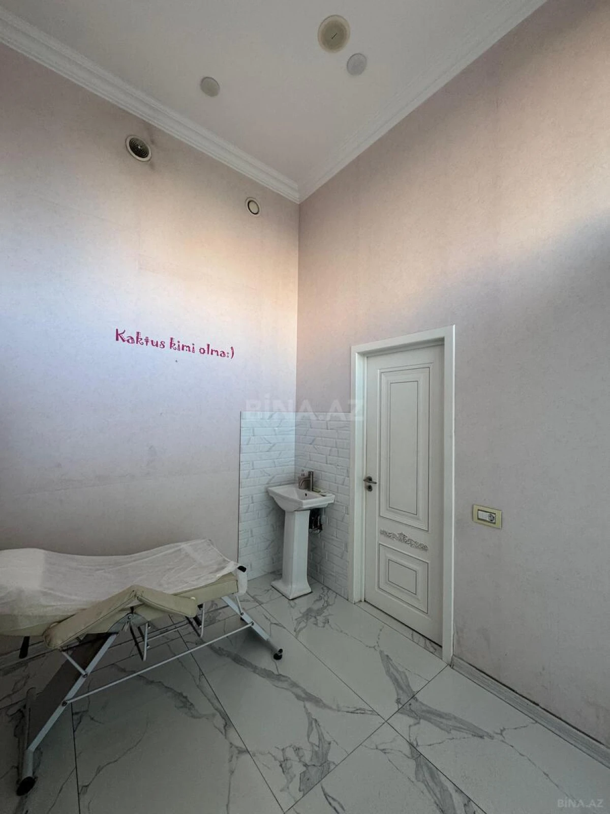 Satılır obyekt 115 m²