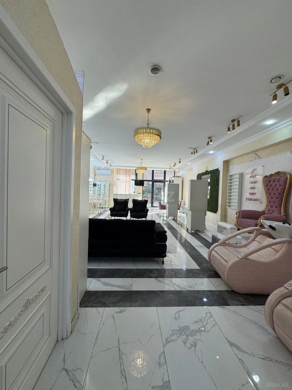 Satılır obyekt 115 m²