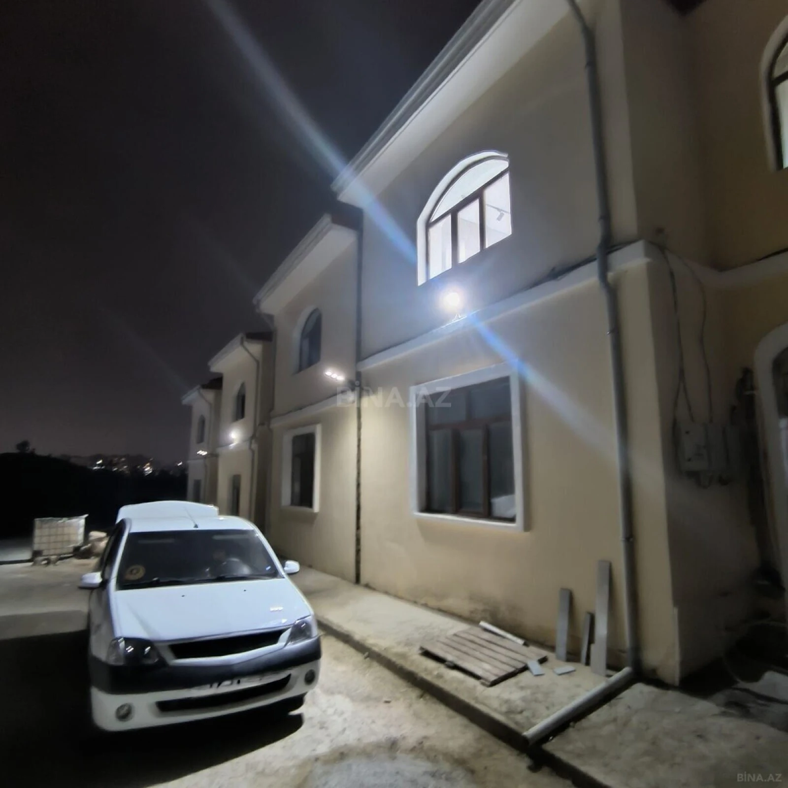 Satılır 2 otaqlı mənzil 35 m²