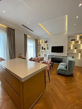 Kirayə verilir 3 otaqlı mənzil 119 m²