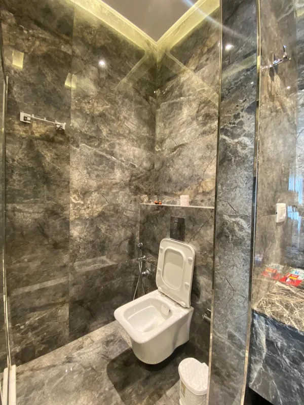 Kirayə verilir 3 otaqlı mənzil 119 m²