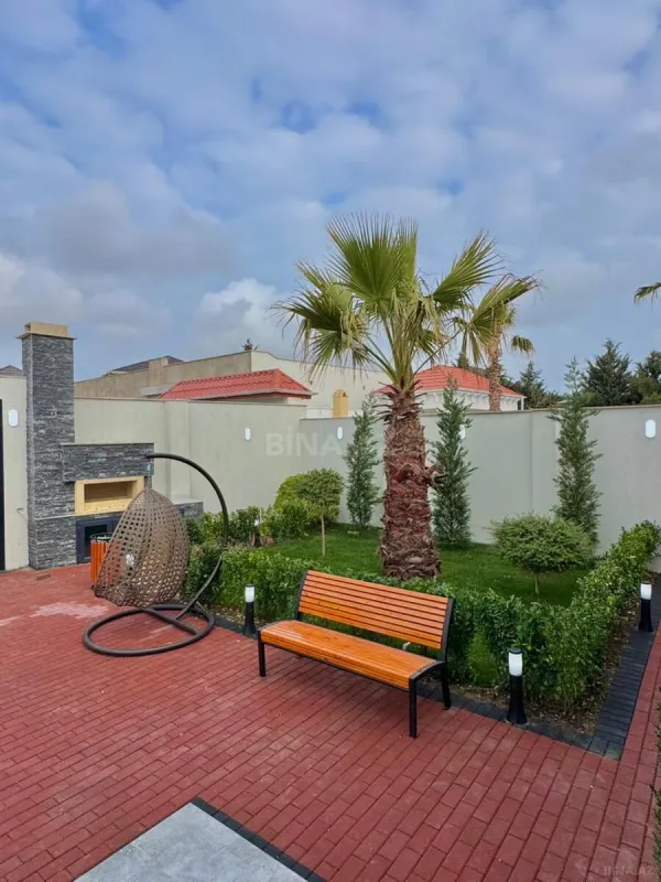 Satılır 4 otaqlı həyət evi 180 m²