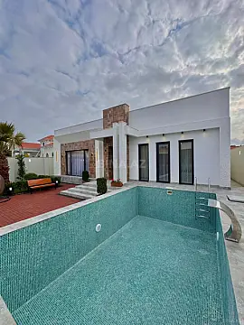 Satılır 4 otaqlı həyət evi 180 m² — Bakı, Mərdəkan 4 otaq 180.00 m²