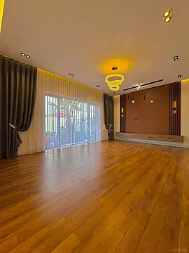 Satılır 4 otaqlı həyət evi 180 m²