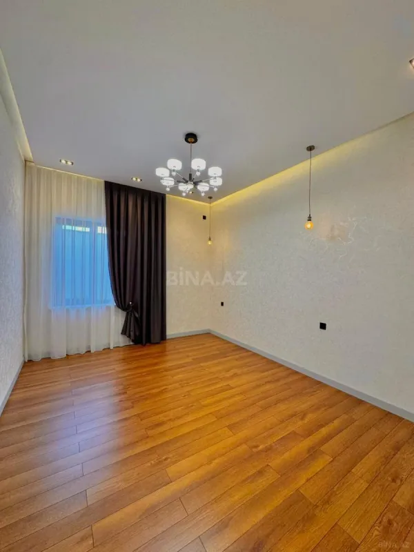 Satılır 4 otaqlı həyət evi 180 m²