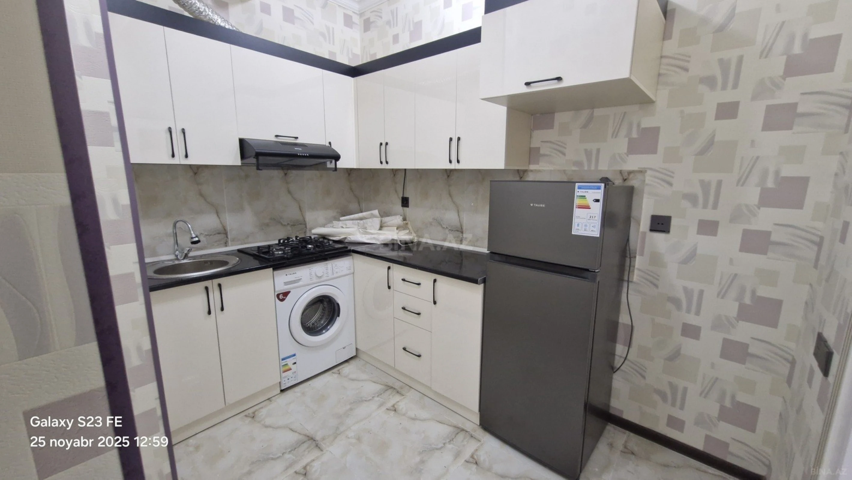 Satılır 3 otaqlı mənzil 59 m²