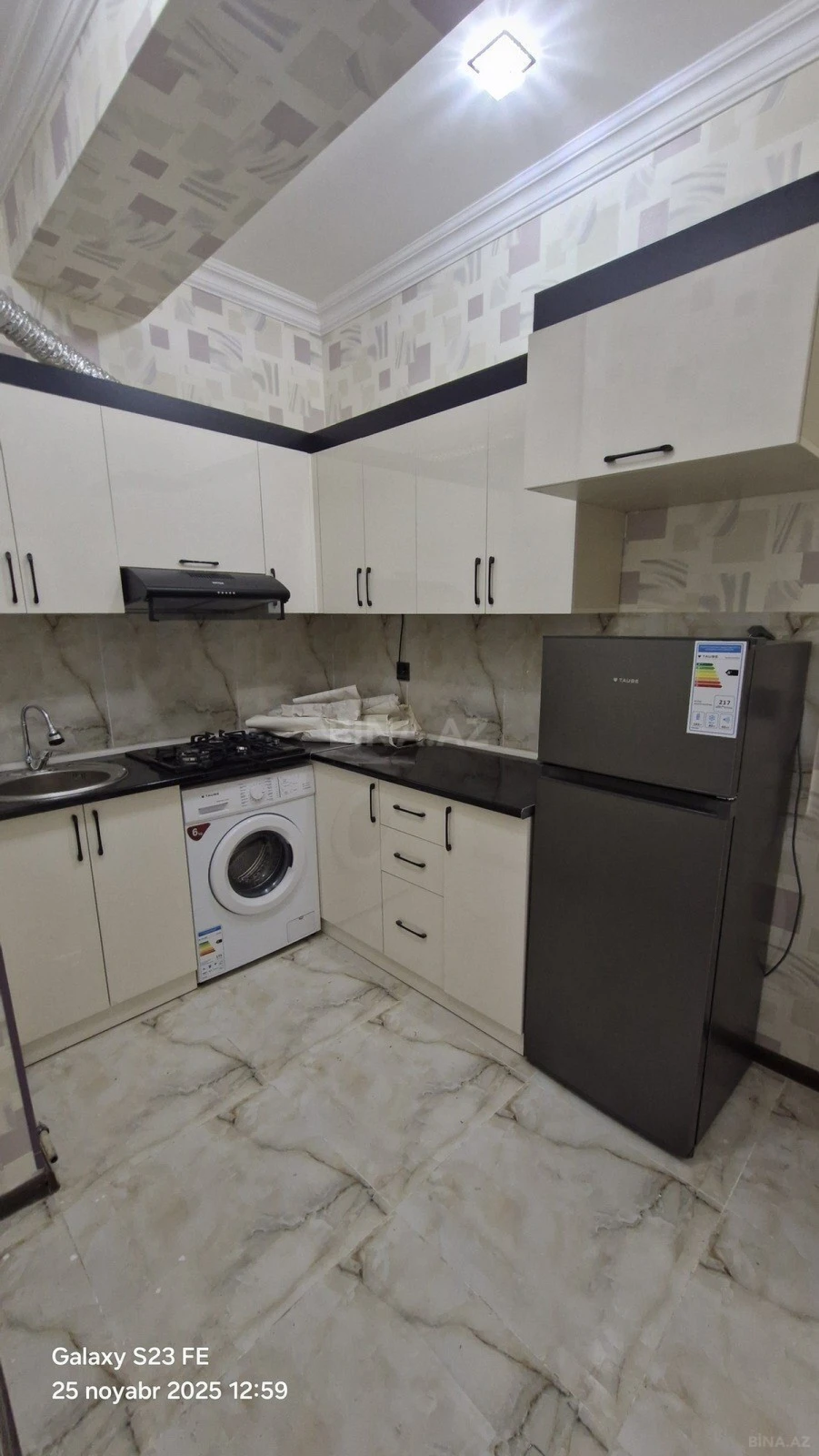 Satılır 3 otaqlı mənzil 59 m²