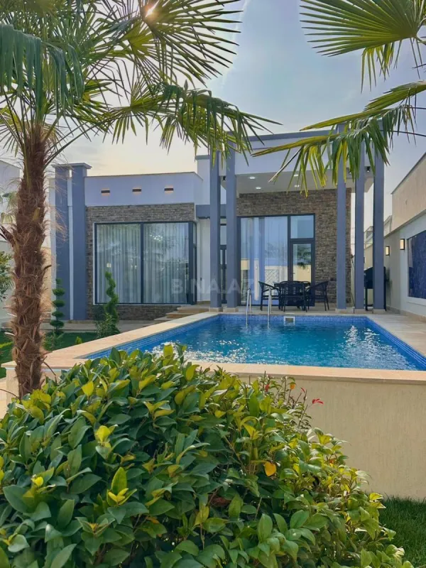 Satılır 4 otaqlı həyət evi 170 m²