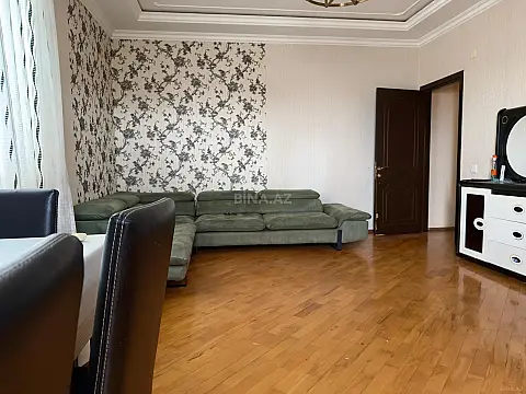 Satılır 3 otaqlı mənzil 128 m² — Bakı, İnşaatçılar 3 otaq 128.00 m²