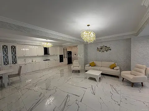 Kirayə verilir 4 otaqlı mənzil 170 m² — Bakı, Bayıl 4 otaq 170.00 m²