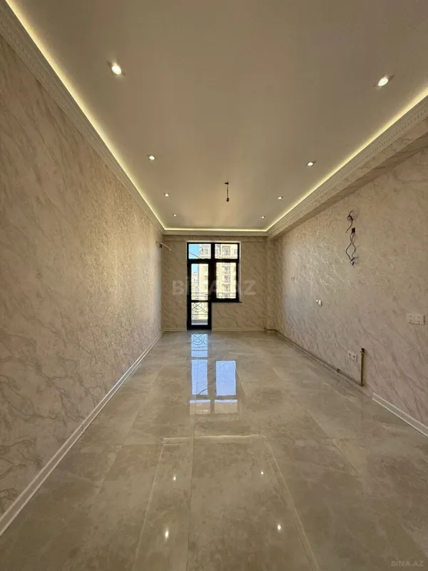 Satılır 3 otaqlı mənzil 152 m²