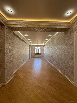 Satılır 3 otaqlı mənzil 152 m²