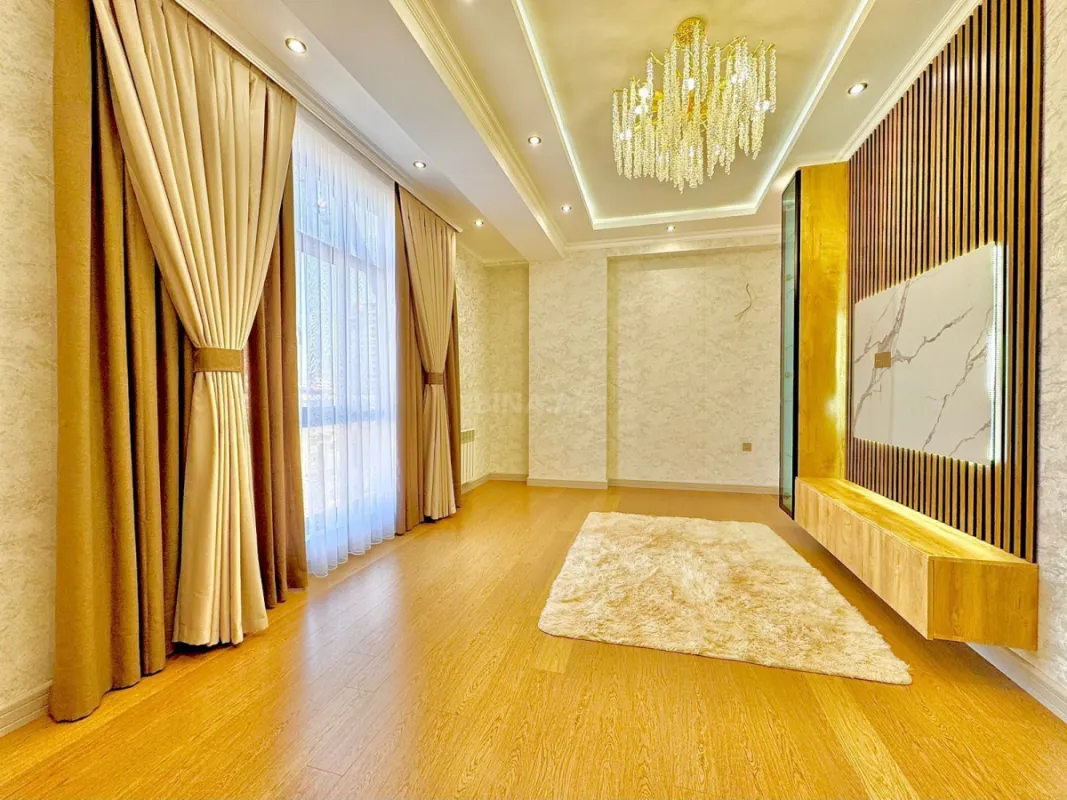 Satılır 3 otaqlı mənzil 77 m²