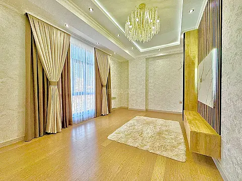 Satılır 3 otaqlı mənzil 77 m²