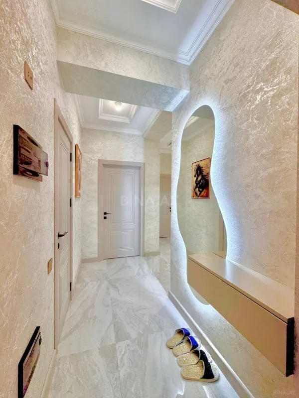 Satılır 3 otaqlı mənzil 77 m²