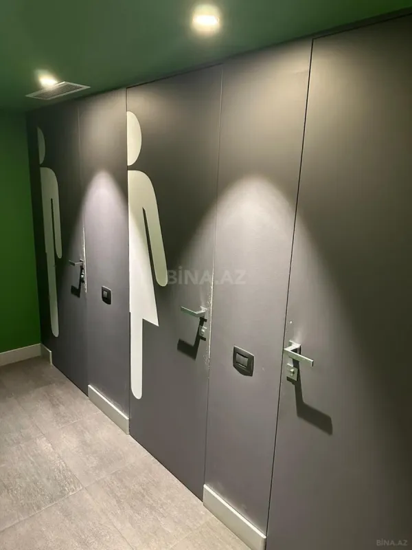 Satılır 4 otaqlı ofis 268 m²