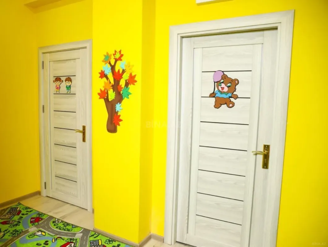 Satılır obyekt 425 m²