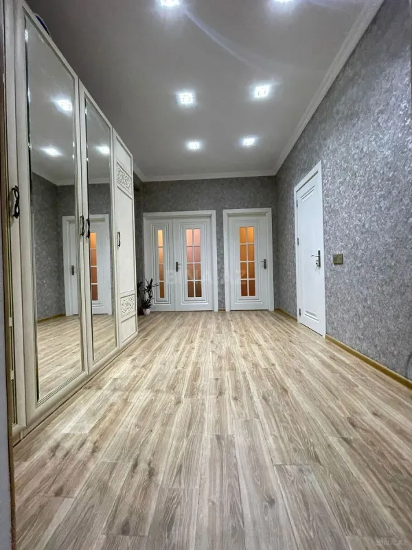 Satılır 2 otaqlı mənzil 64 m²