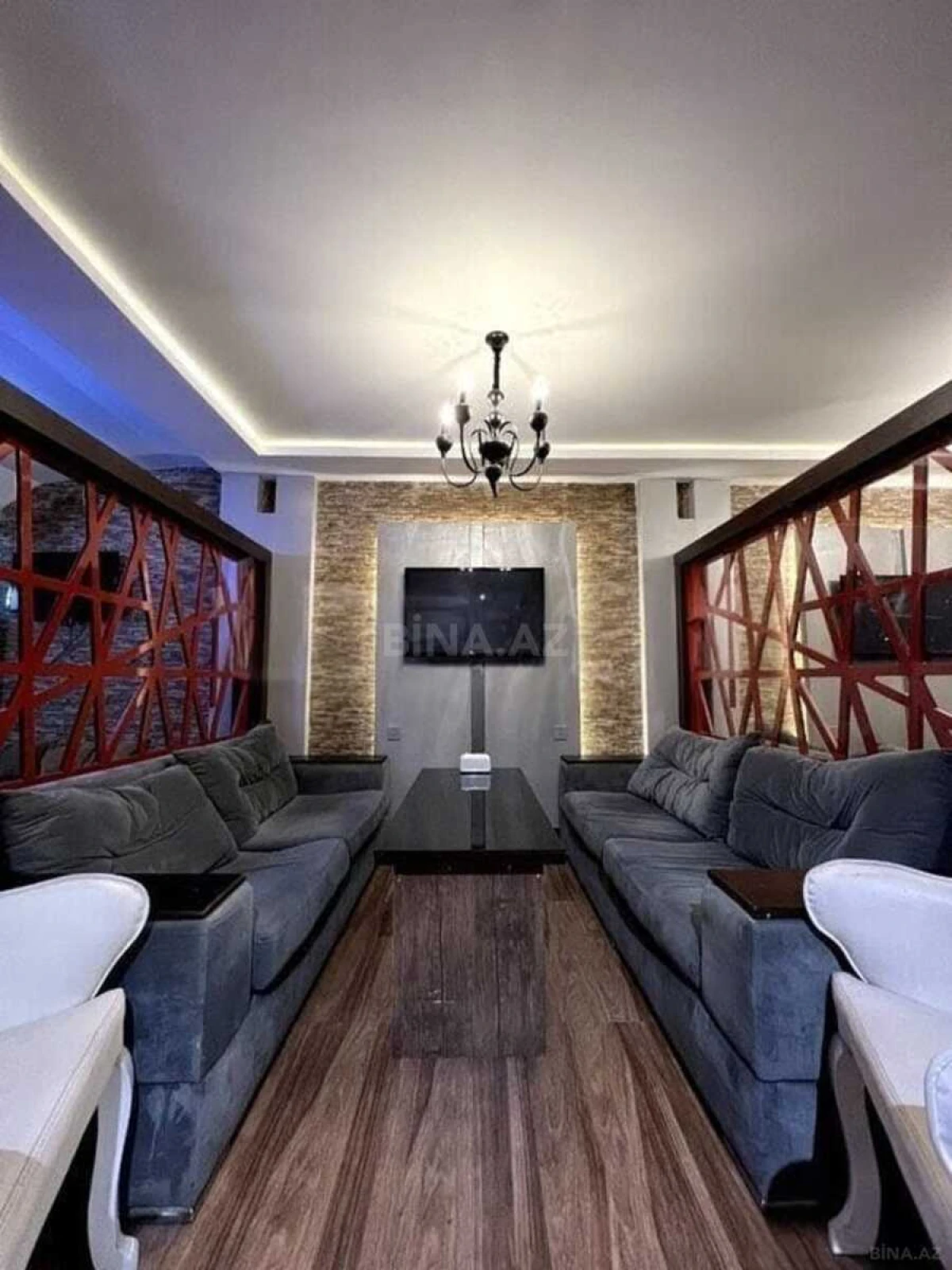 Kirayə verilir obyekt 300 m²