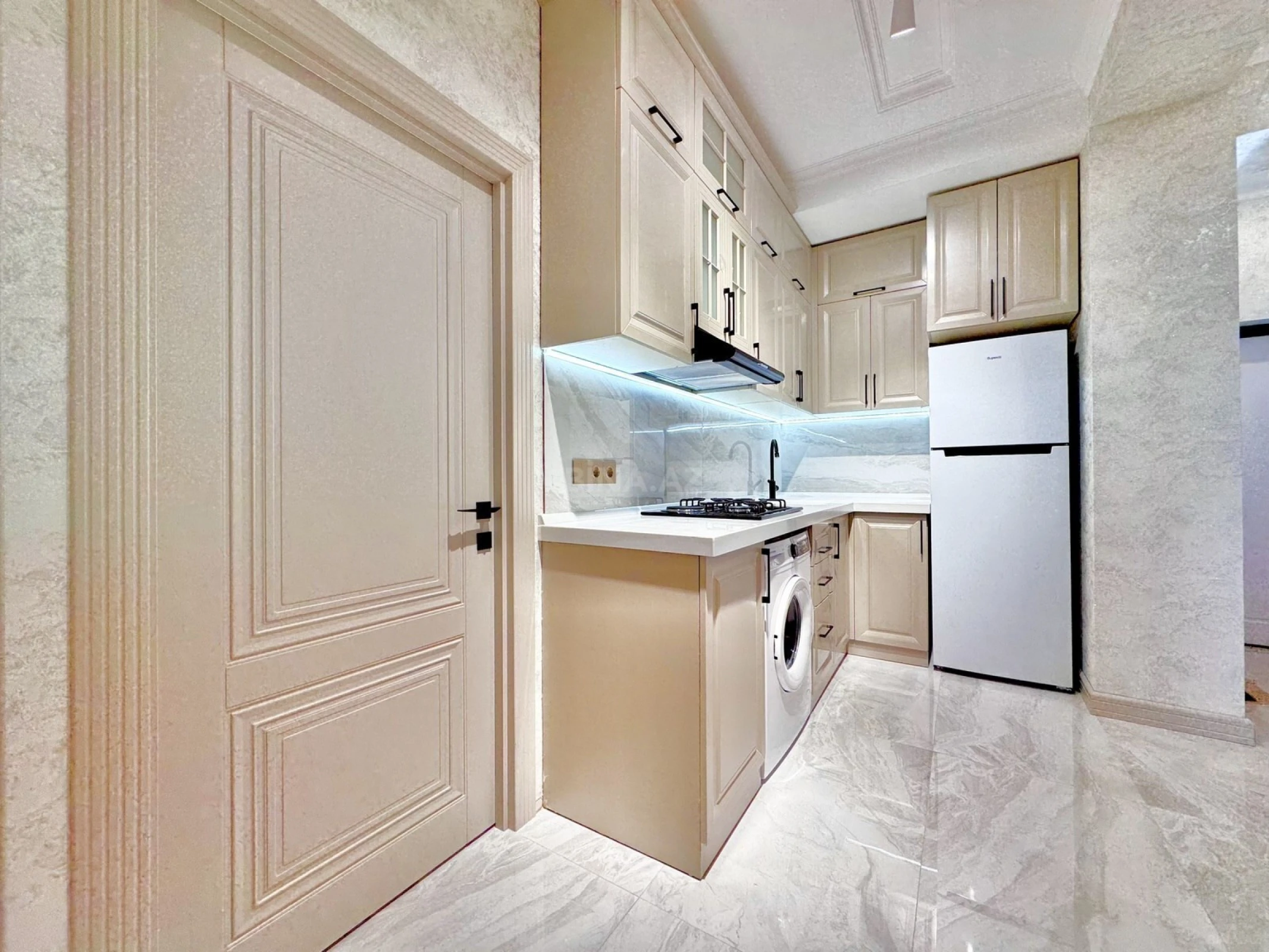 Satılır 3 otaqlı mənzil 80 m²