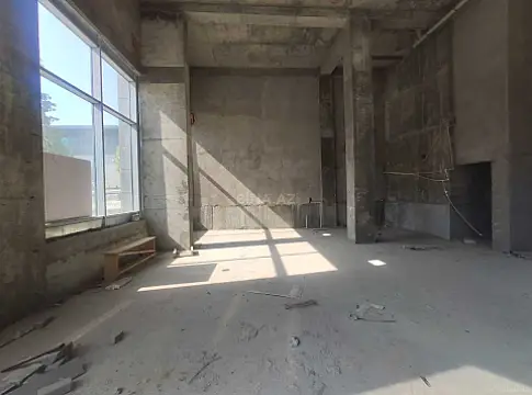 Kirayə verilir obyekt 600 m²