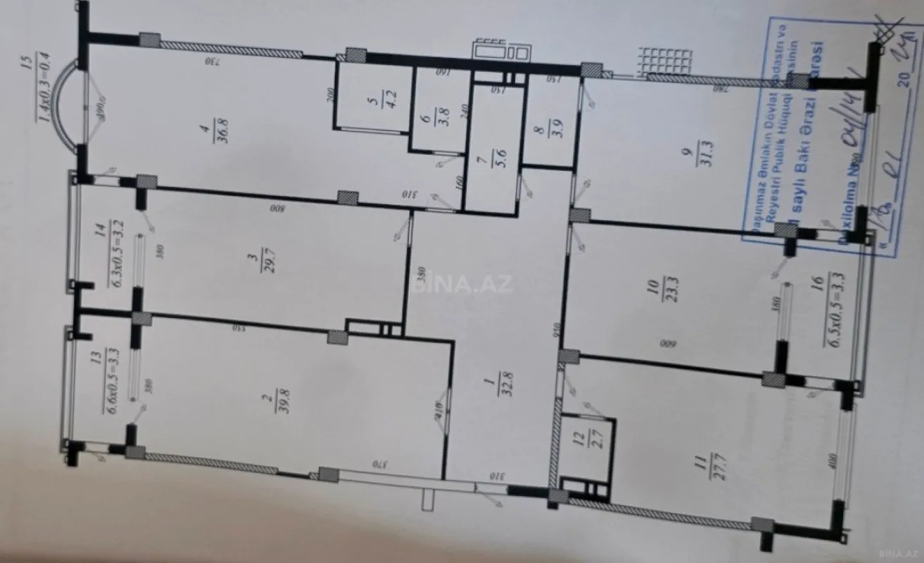 Satılır 5 otaqlı mənzil 262 m²