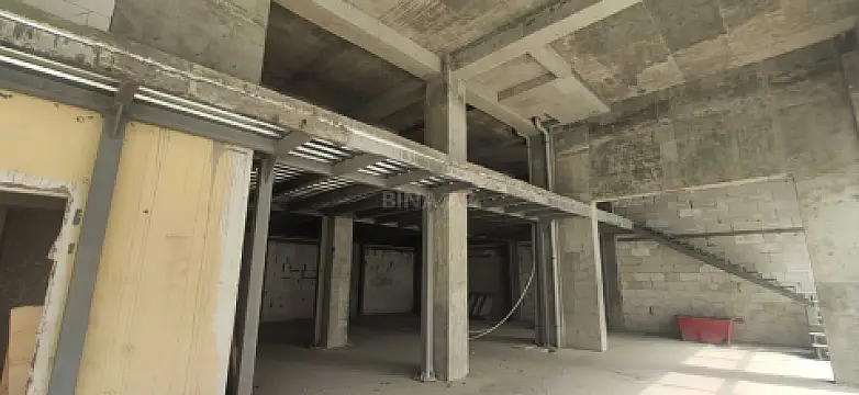 Kirayə verilir obyekt 300 m²