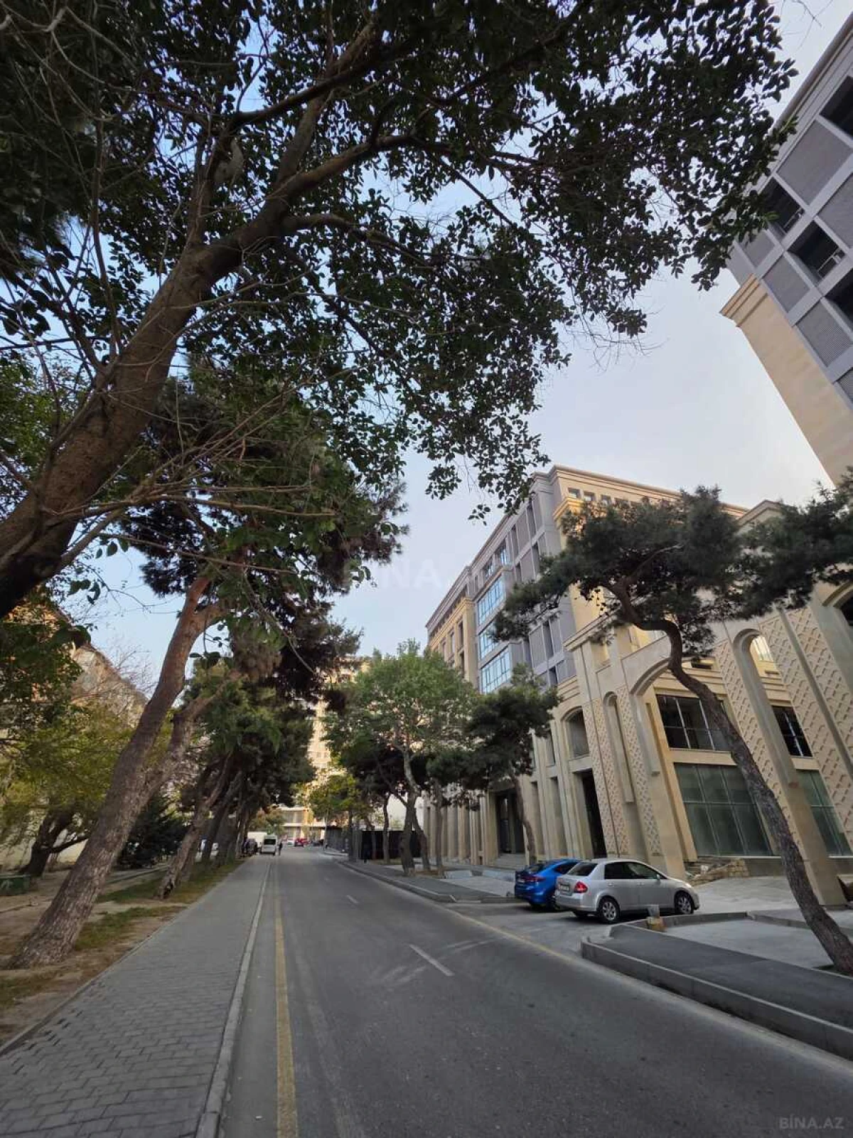 Kirayə verilir obyekt 300 m²