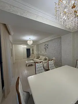 Kirayə verilir 4 otaqlı mənzil 170 m²