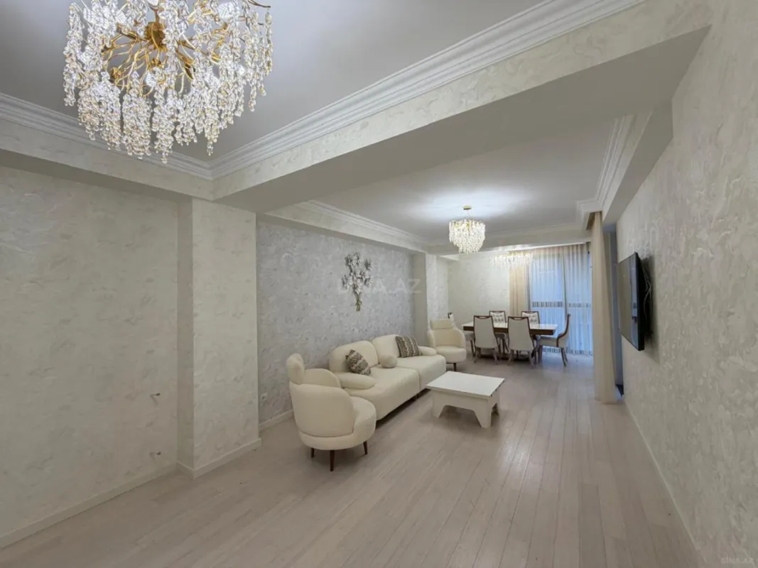 Kirayə verilir 4 otaqlı mənzil 170 m²