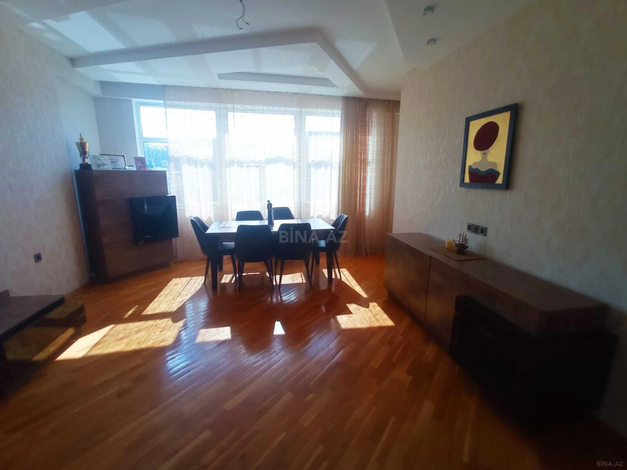 Satılır 3 otaqlı mənzil 95 m²