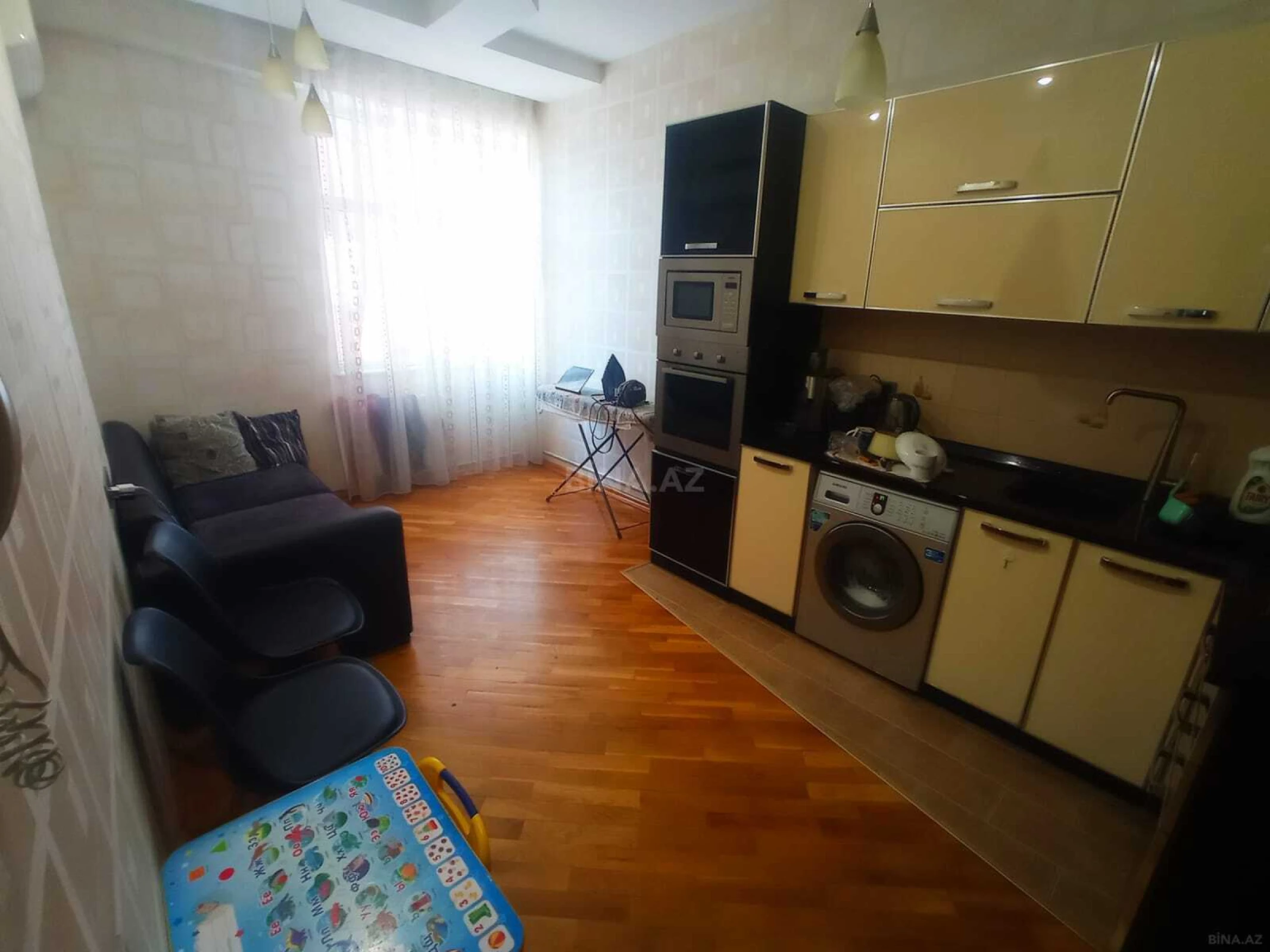 Satılır 3 otaqlı mənzil 95 m²