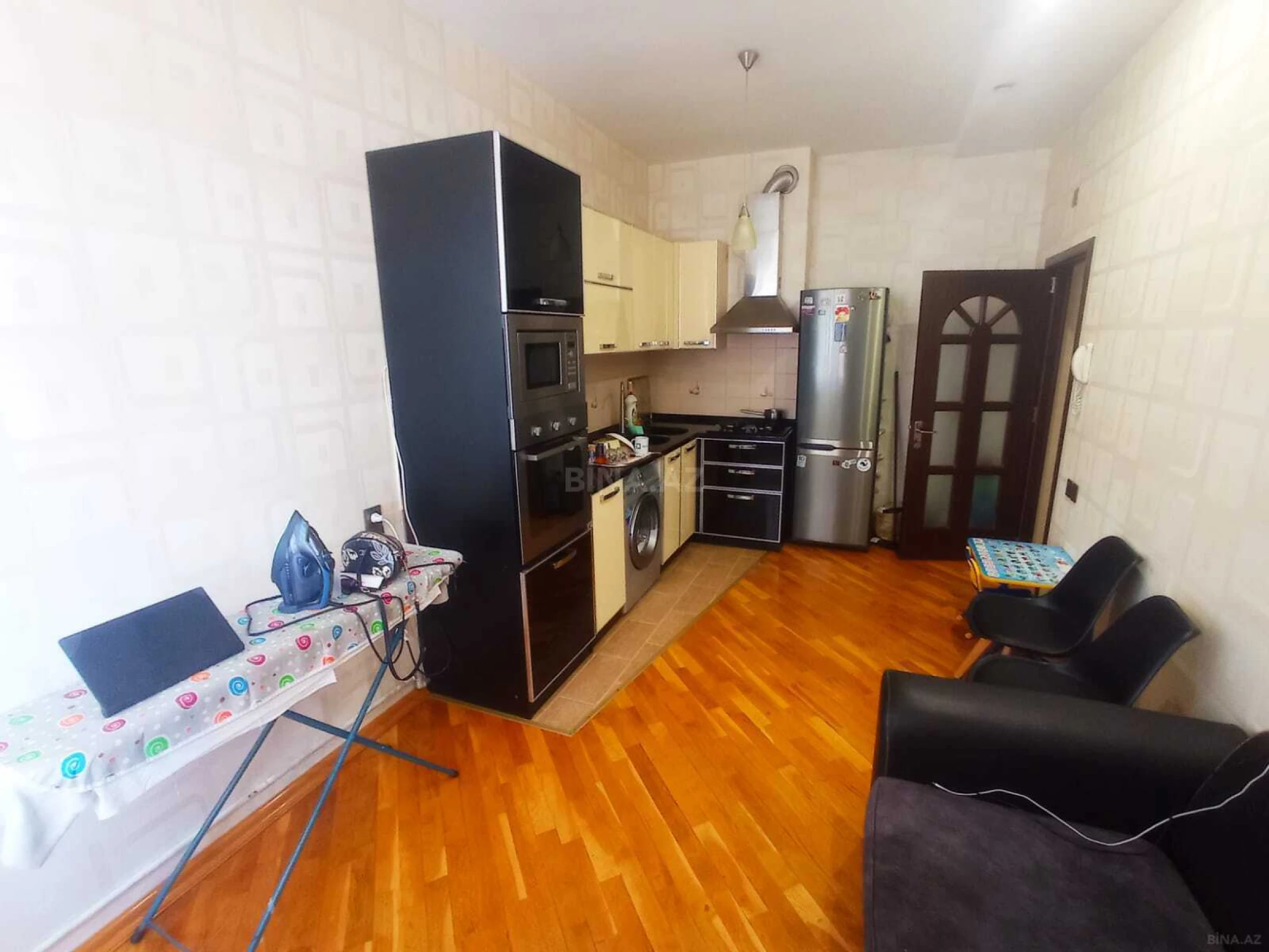 Satılır 3 otaqlı mənzil 95 m²