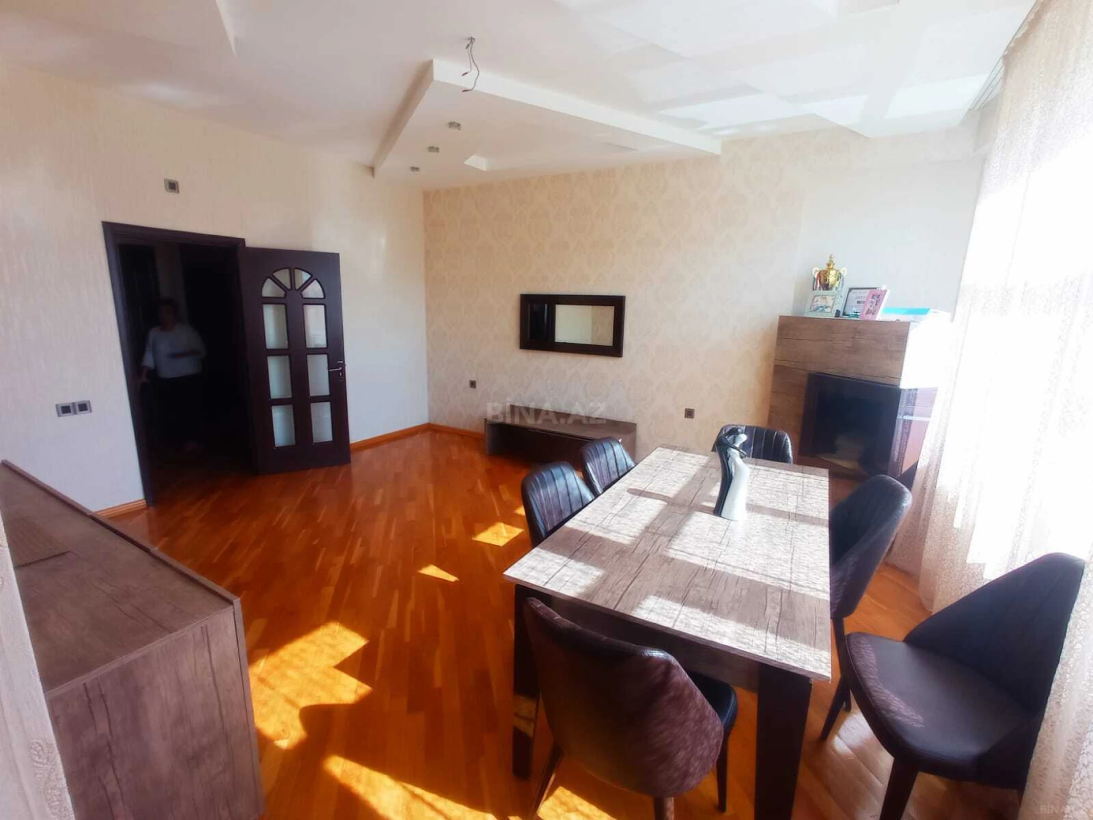 Satılır 3 otaqlı mənzil 95 m²