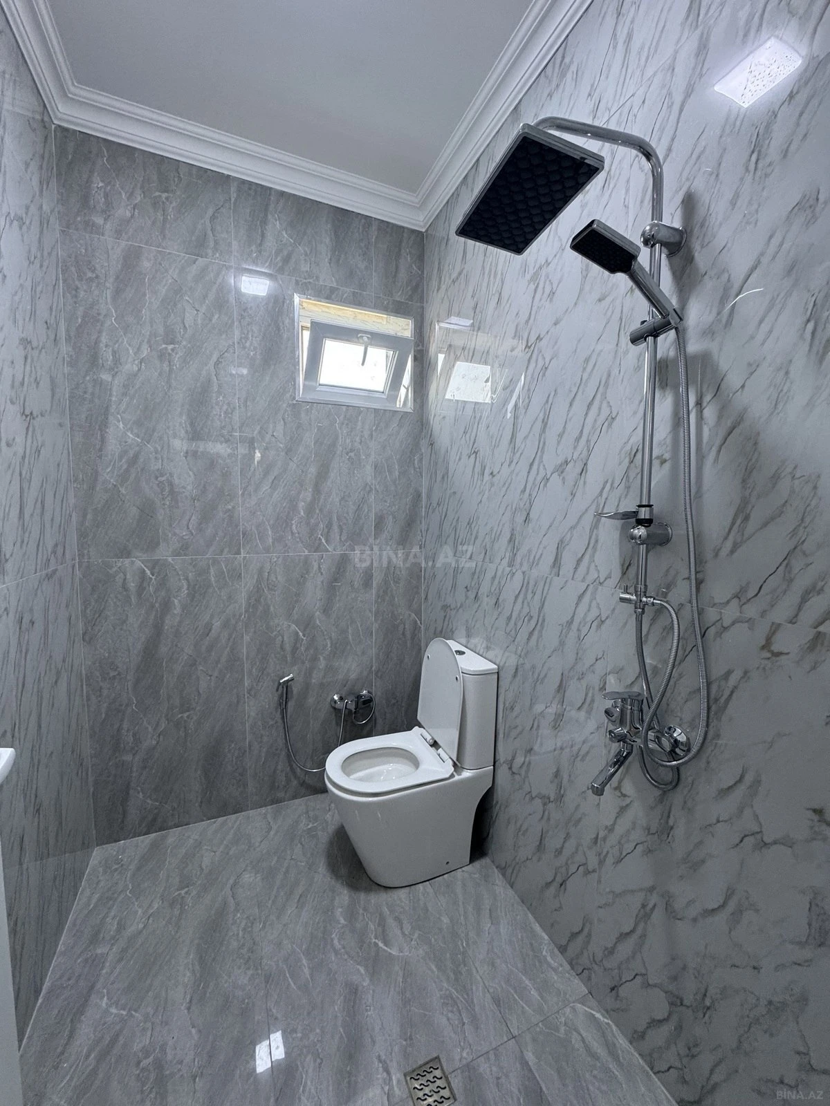 Satılır 3 otaqlı həyət evi 100 m²