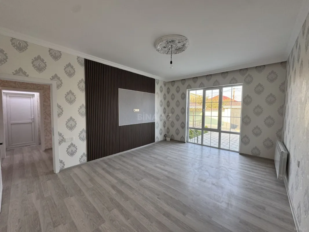 Satılır 3 otaqlı həyət evi 100 m²