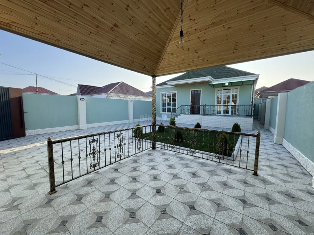 Satılır 3 otaqlı həyət evi 100 m²