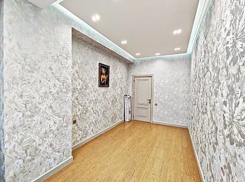 Satılır 3 otaqlı mənzil 76.1 m²
