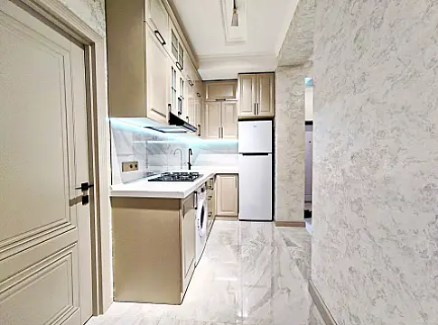 Satılır 3 otaqlı mənzil 76.1 m²
