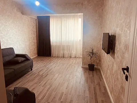Satılır 3 otaqlı mənzil 120 m² — Bakı, Nizami 3 otaq 120.00 m²