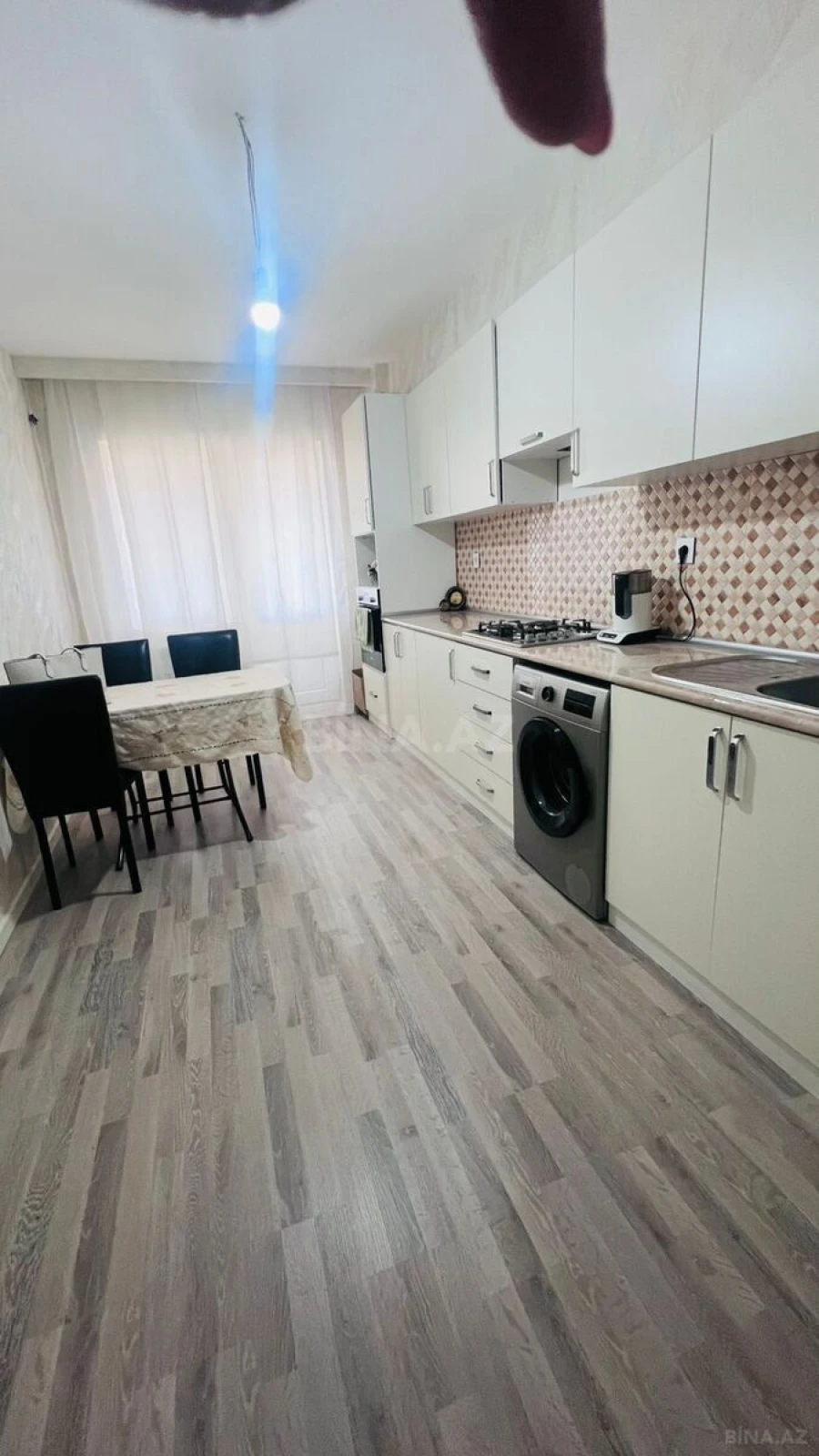 Satılır 3 otaqlı mənzil 120 m²