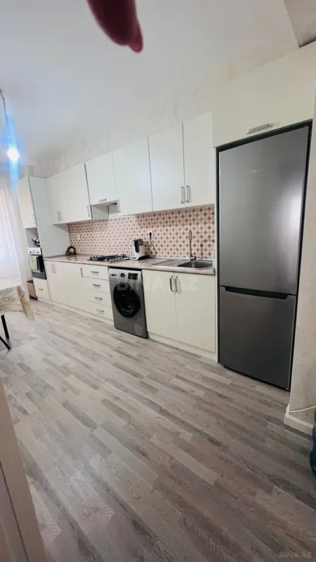 Satılır 3 otaqlı mənzil 120 m²